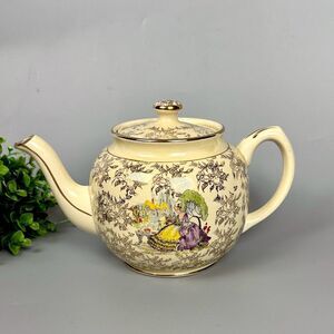 Sadler Crinoline Lady Teapot Cream with Gold Transfer Floral Print 4 Cup England